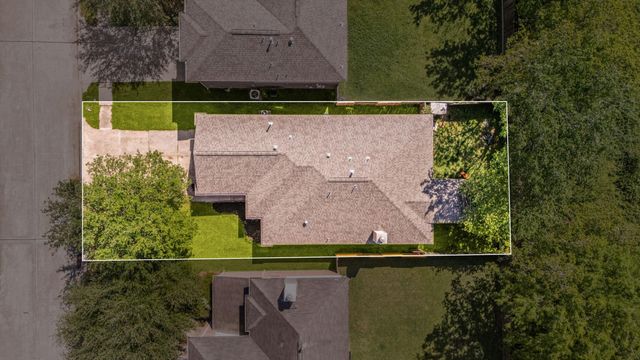 17739 Barton Point Lane, Richmond, TX 77407