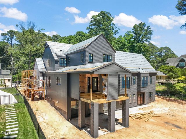 1021 Manchester Drive, Raleigh, NC 27609