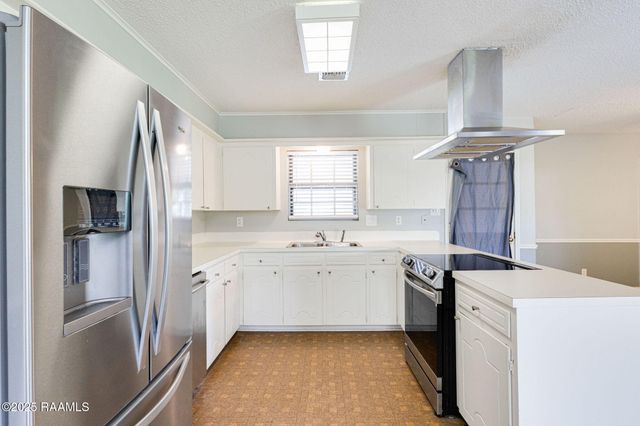 106 Alpha Drive, Lafayette, LA 70506