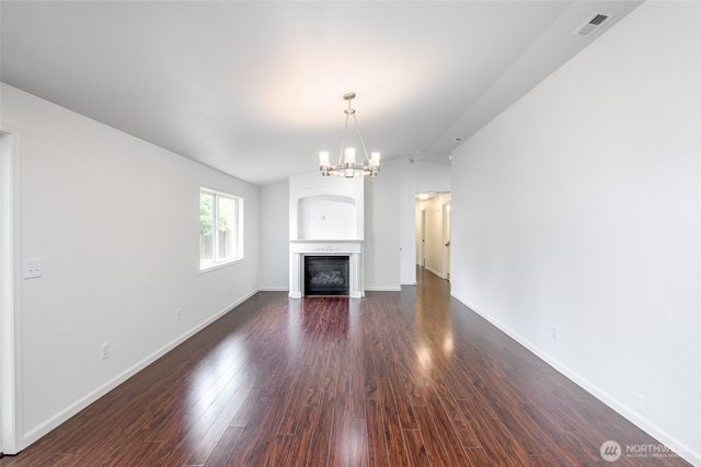 1901 12th Avenue SE, Puyallup, WA 98372