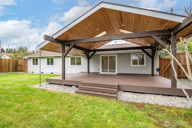 1901 12th Avenue SE, Puyallup, WA 98372
