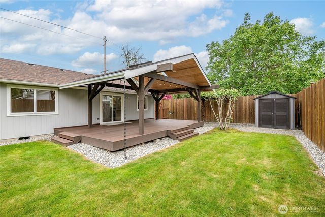 1901 12th Avenue SE, Puyallup, WA 98372