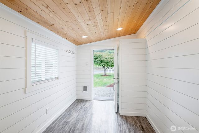 1901 12th Avenue SE, Puyallup, WA 98372