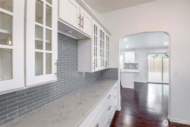 1901 12th Avenue SE, Puyallup, WA 98372