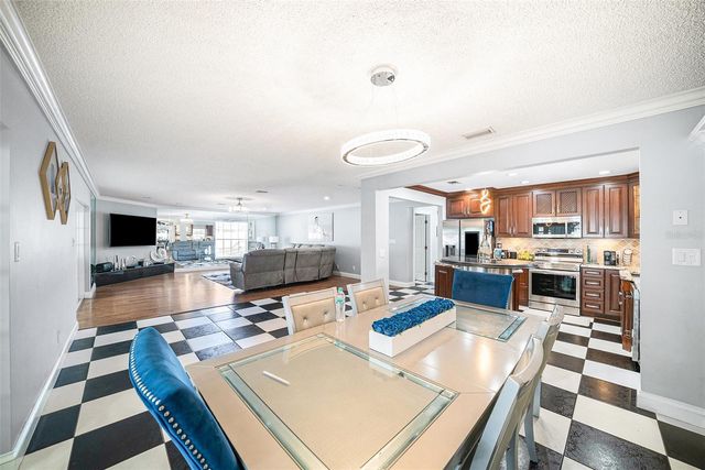 8502 MAY STREET, Tampa, FL 33614