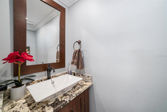 8502 MAY STREET, Tampa, FL 33614