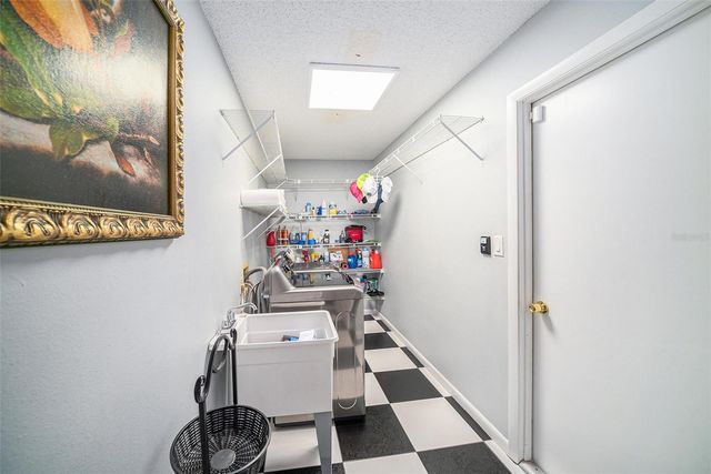 8502 MAY STREET, Tampa, FL 33614