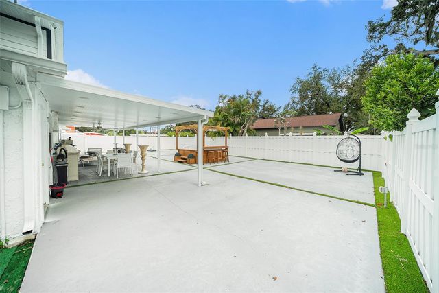 8502 MAY STREET, Tampa, FL 33614