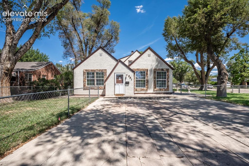 601 W Pitkin Avenue, Pueblo, CO 81004 — exterior