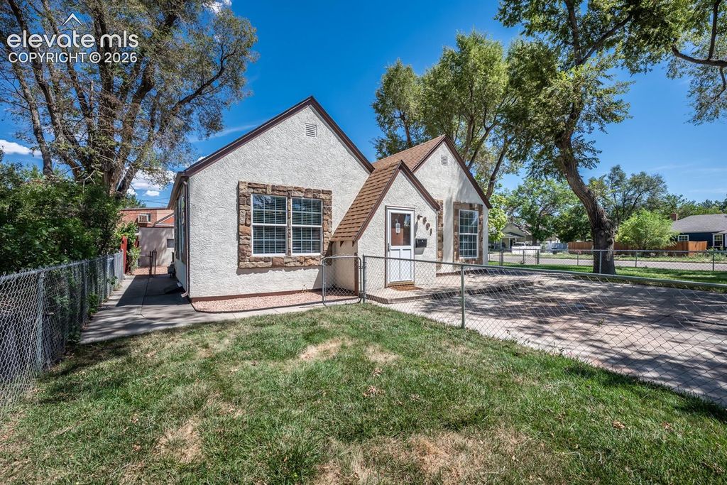 601 W Pitkin Avenue, Pueblo, CO 81004 — photo 2