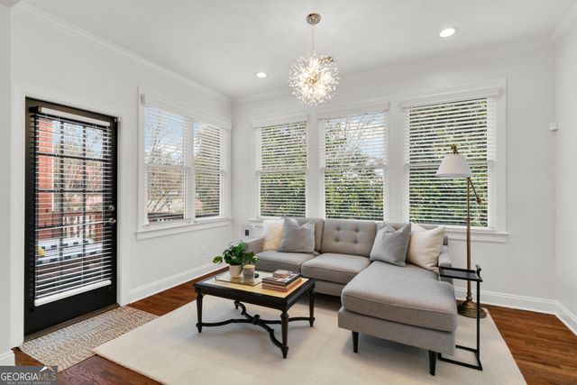 5945 Reddington Way, Atlanta, GA 30328