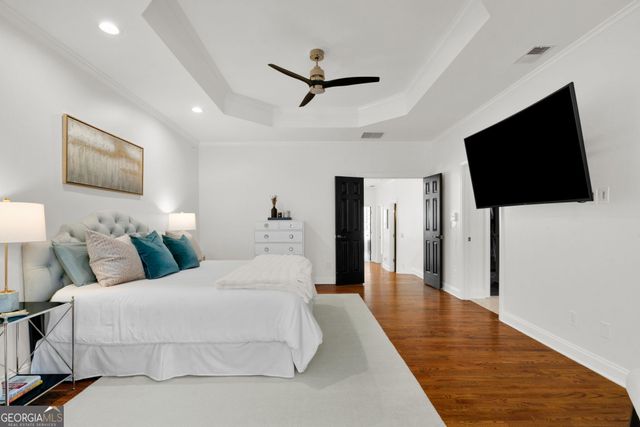 5945 Reddington Way, Atlanta, GA 30328