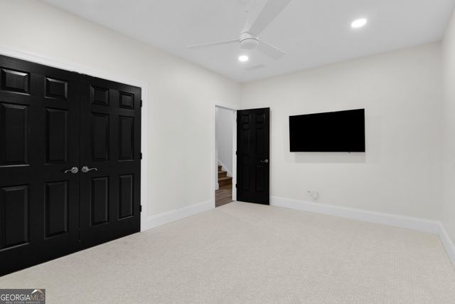 5945 Reddington Way, Atlanta, GA 30328