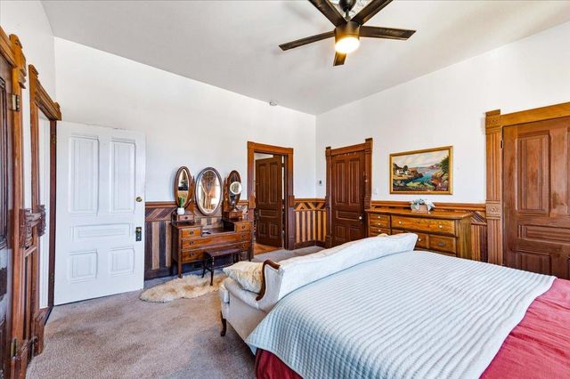 220 Colfax Ave, Grass Valley, CA 95945