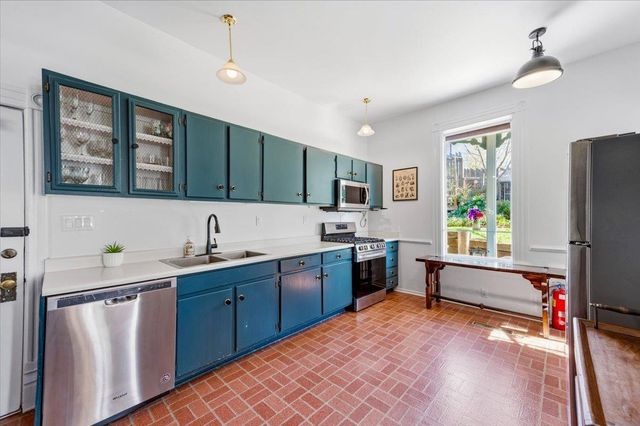 220 Colfax Ave, Grass Valley, CA 95945