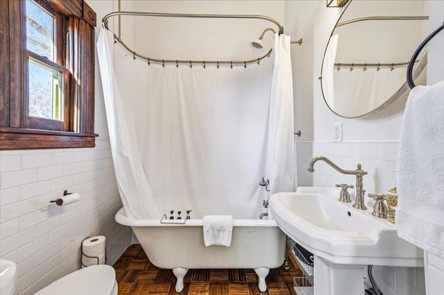 220 Colfax Ave, Grass Valley, CA 95945