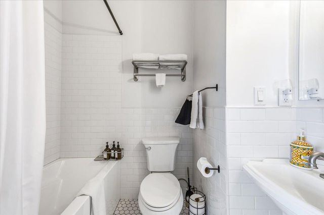 220 Colfax Ave, Grass Valley, CA 95945