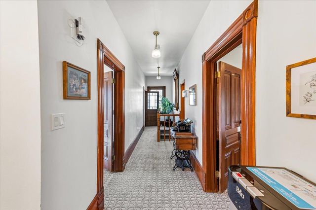 220 Colfax Ave, Grass Valley, CA 95945