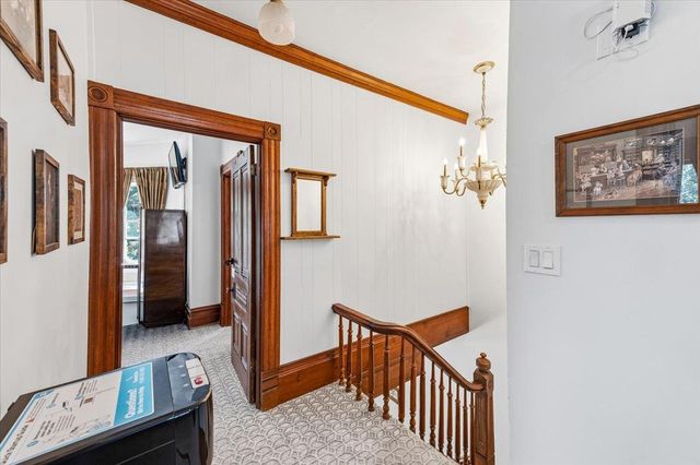 220 Colfax Ave, Grass Valley, CA 95945