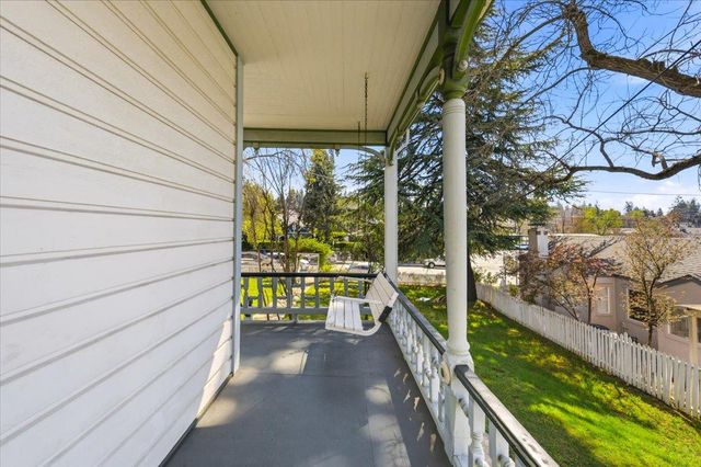 220 Colfax Ave, Grass Valley, CA 95945