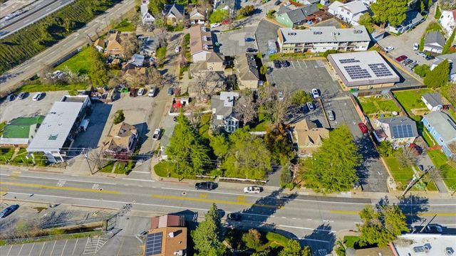 220 Colfax Ave, Grass Valley, CA 95945