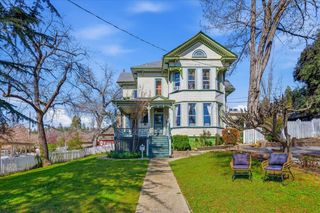 220 Colfax Ave, Grass Valley, CA 95945