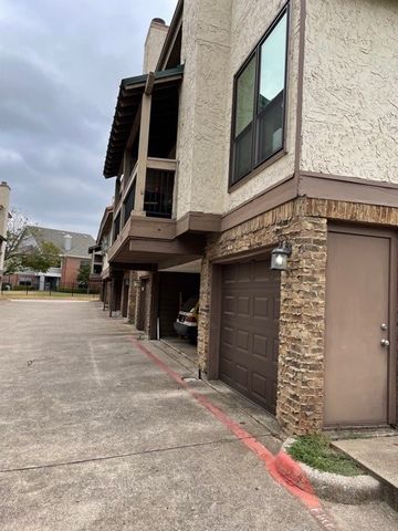 336 Melrose Drive 21C, Richardson, TX 75080