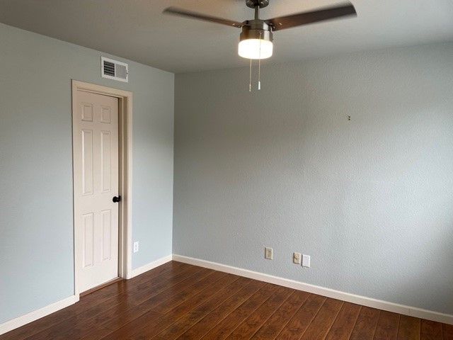 336 Melrose Drive 21C, Richardson, TX 75080