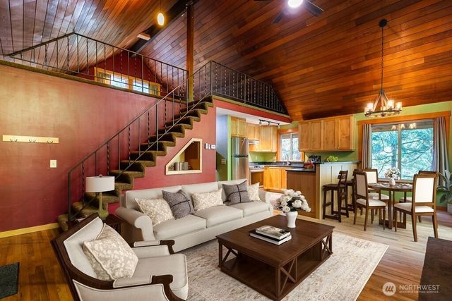 22 Berry Wood Place, Bellingham, WA 98229