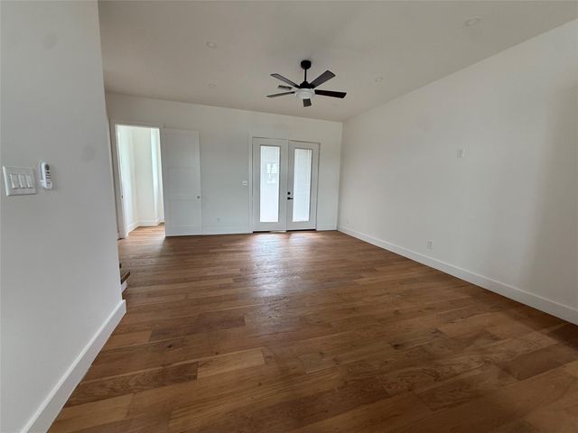 2210 Brackenridge Street, Houston, TX 77026