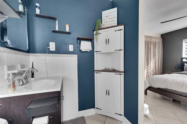 380 NW 47th Ct, Fort Lauderdale, FL 33309