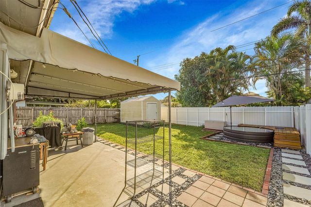 380 NW 47th Ct, Fort Lauderdale, FL 33309