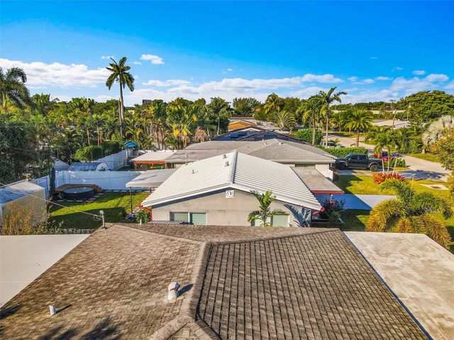380 NW 47th Ct, Fort Lauderdale, FL 33309