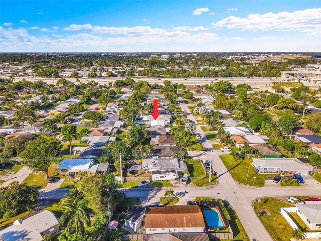 380 NW 47th Ct, Fort Lauderdale, FL 33309