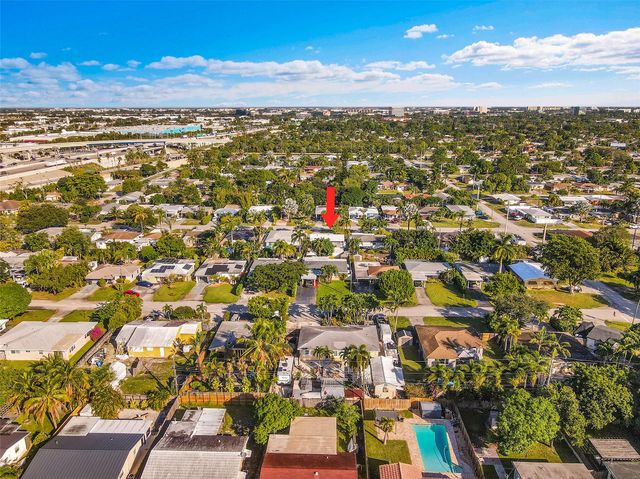 380 NW 47th Ct, Fort Lauderdale, FL 33309