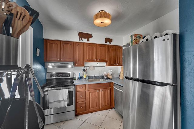 380 NW 47th Ct, Fort Lauderdale, FL 33309