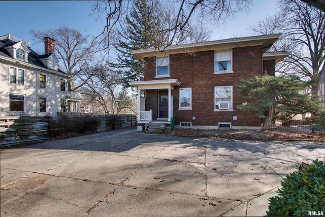 110 WEST Avenue, Quincy, IL 62301