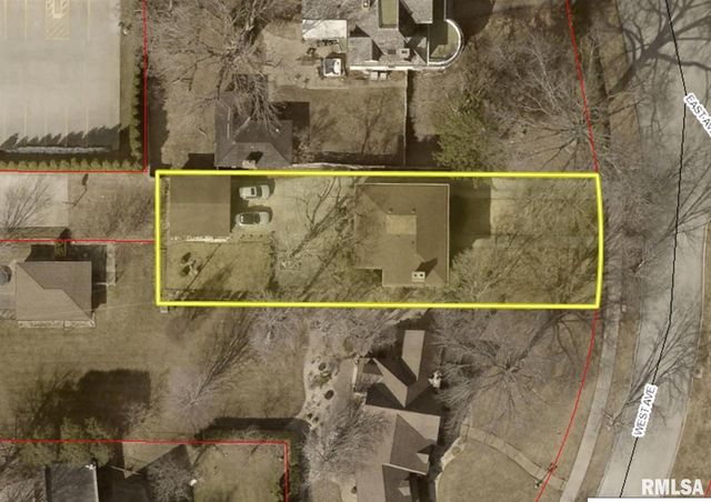 110 WEST Avenue, Quincy, IL 62301