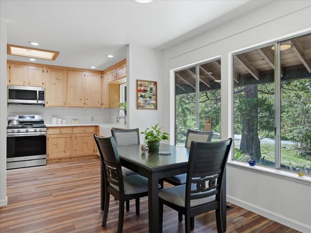 59967 Cascadel Road, North Fork, CA 93643