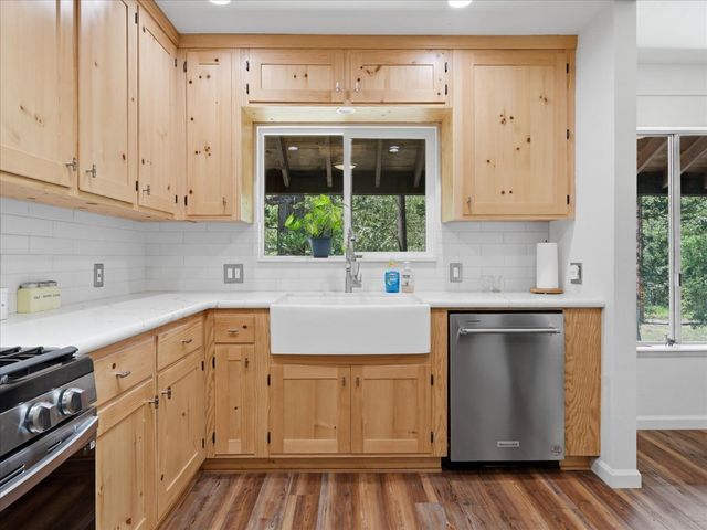 59967 Cascadel Road, North Fork, CA 93643