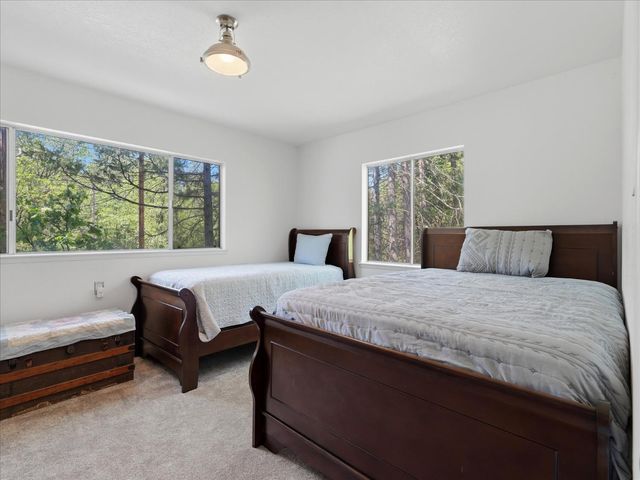 59967 Cascadel Road, North Fork, CA 93643