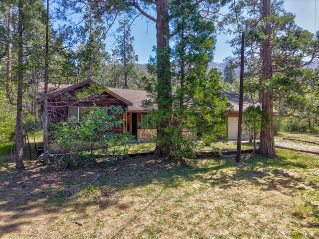 59967 Cascadel Road, North Fork, CA 93643