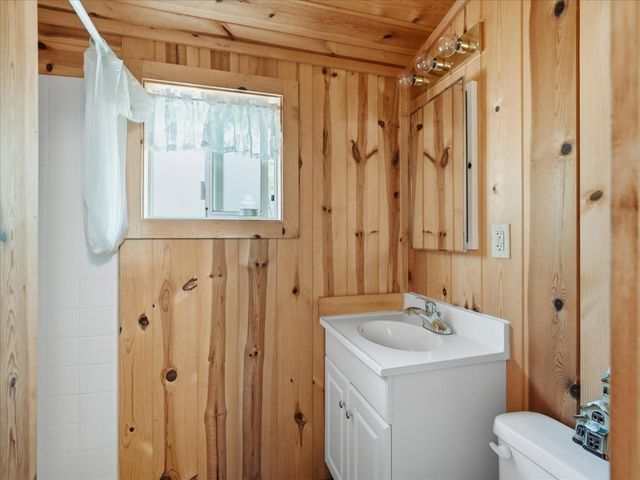 59967 Cascadel Road, North Fork, CA 93643