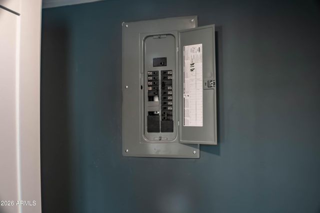 661 W SAGUARO Street, Casa Grande, AZ 85122