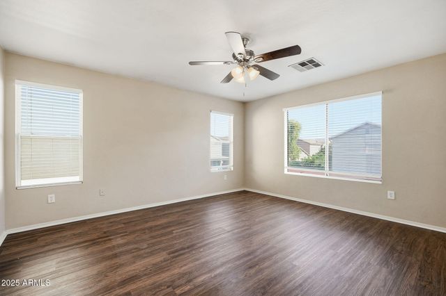 7413 S 40TH Avenue, Phoenix, AZ 85041