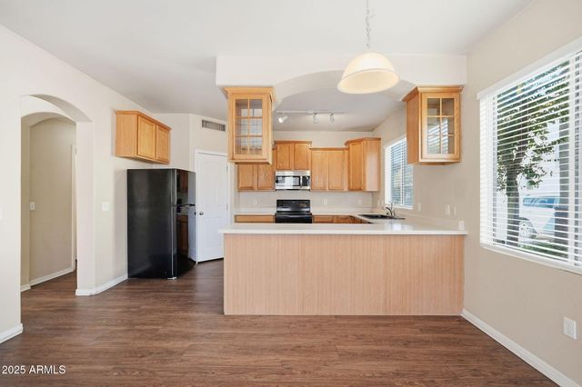 7413 S 40TH Avenue, Phoenix, AZ 85041