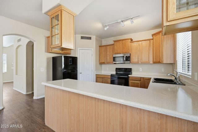 7413 S 40TH Avenue, Phoenix, AZ 85041