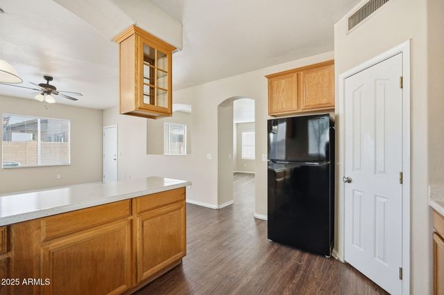 7413 S 40TH Avenue, Phoenix, AZ 85041