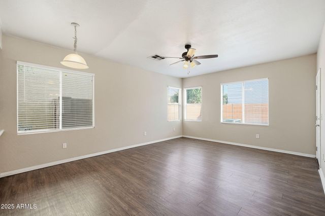 7413 S 40TH Avenue, Phoenix, AZ 85041