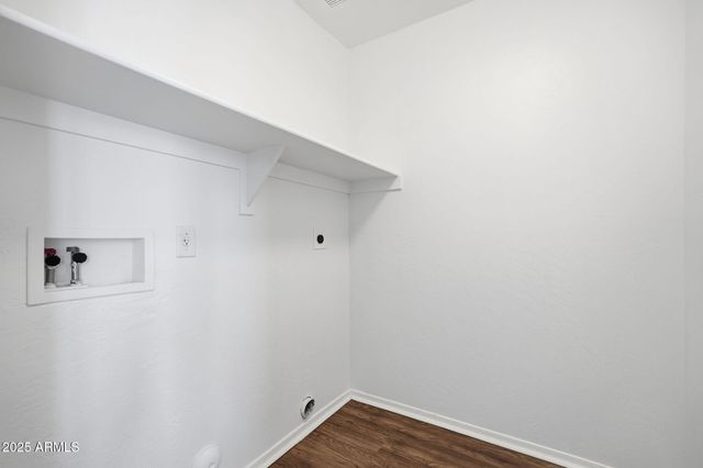 7413 S 40TH Avenue, Phoenix, AZ 85041